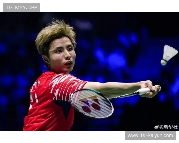 羽联总决赛：石宇奇首局19-21惜败小波波夫，次局状态下滑